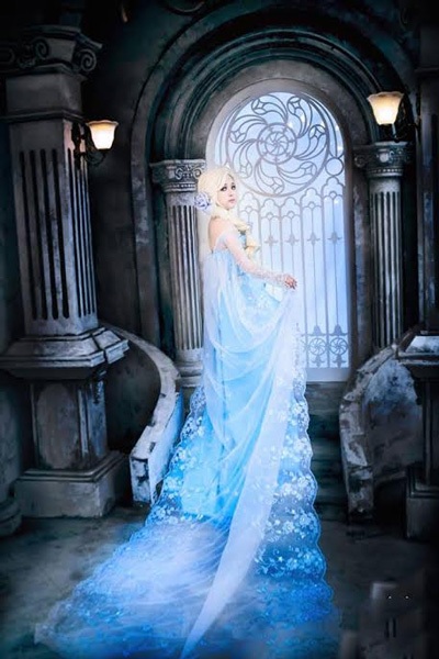 Ngỡ ngàng nghệ thuật Cosplay tựa cổ tích của cô bạn 9X - 4 Elsa – Nữ hoàng băng giá trong