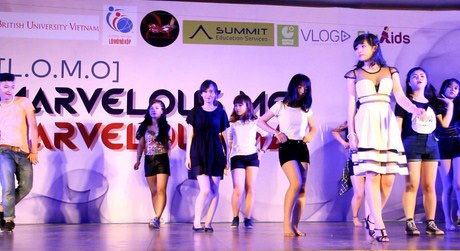 Học sinh Lômônôxốp “đốn tim” khán giả bằng nhạc kịch - 5 Lệ Thu