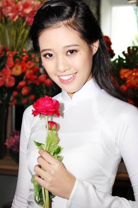 Những “hotgirl” xinh đẹp chia tay thời học sinh mùa hè này - 5 Những “hotgirl” xinh đẹp chia tay thời học sinh mùa hè này