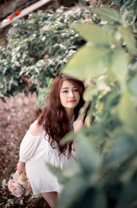 Miss Teen Bích Diệp rực rỡ khoe sắc tuổi 19 - 8 Hoàng Dung
