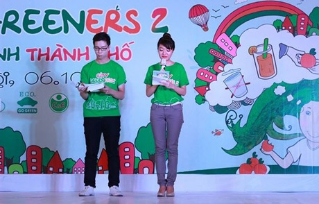 Nữ sinh Ngoại thương nhảy ngang làm nghề báo bởi chữ “duyên” - 2 Tham gia chuỗi hoạt động chương trình Thợ xanh thành phố