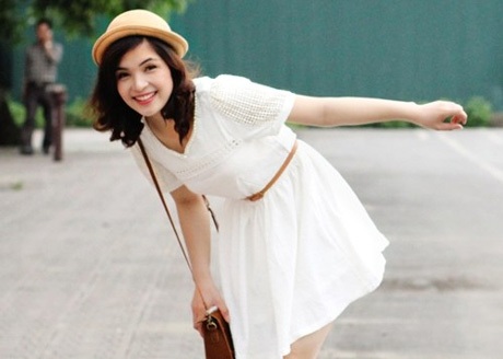 "Điểm danh" những gương mặt MC 9X tài năng, xinh đẹp  - 6 Điểm danh nhhững gương mặt MC 9X tài năng, xinh đẹp