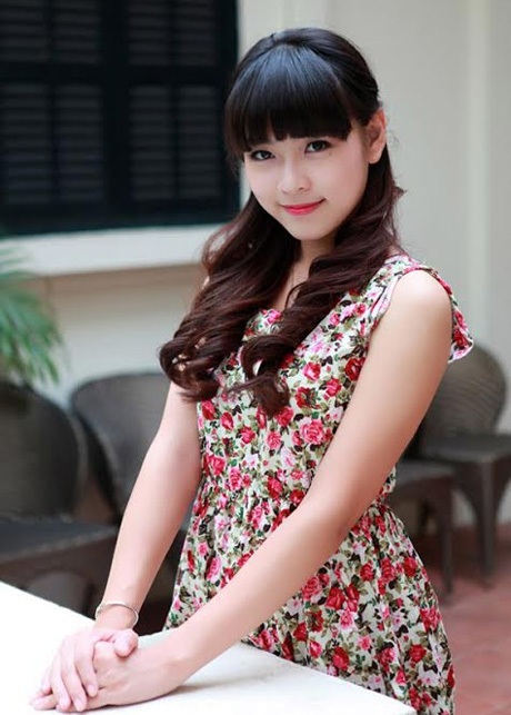 "Điểm danh" những gương mặt MC 9X tài năng, xinh đẹp  - 10 Hoàng Dung