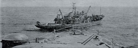 Quần đảo Hoàng Sa mãi mãi thuộc chủ quyền của Việt Nam - 4 Tàu Trung Quốc cắt mũi tàu Hải quân Việt Nam Dân chủ Cộng hòa