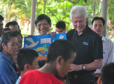 Cựu Tổng thống Bill Clinton và chuyến thăm Việt Nam lần thứ 4 - 1 Lê Trường