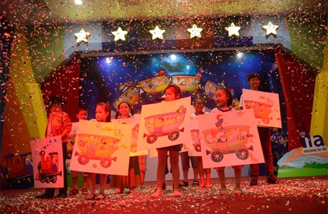 Chuyến tàu tuổi thơ - hành trình đầy ý nghĩa của bạn nhỏ ILA - 6 Tiết mục khiêu vũ cùng chiếc bàn bay của ảo thuật gia đầy kỳ bí