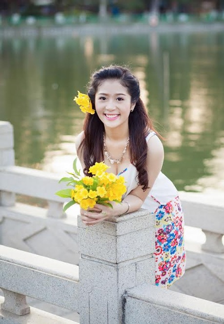 Ngắm nữ sinh 9X là Hoa hậu người Việt bang Georgia 2013 - 1 Ngắm nữ sinh 9X là Hoa hậu người Việt bang Georgia 2013