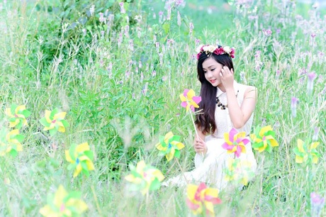 Nữ sinh Kinh tế xinh tươi mơ màng giữa sắc trời Thu - 4 Hoàng Dung