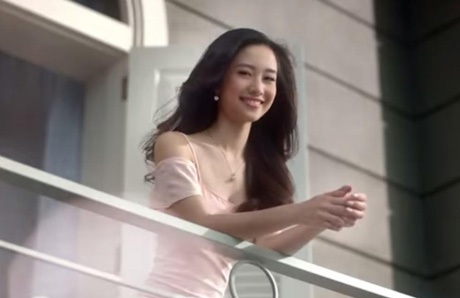 Quảng cáo xe hơi...