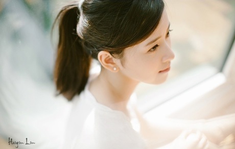 “Cô gái trà sữa” Trung Quốc đẹp tinh khiết trong bộ ảnh mới