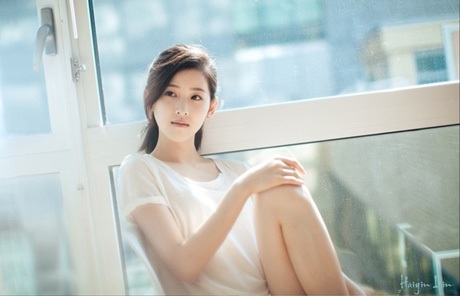 “Cô gái trà sữa” Trung Quốc đẹp tinh khiết trong bộ ảnh mới