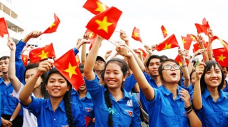 Kiên định, hun đúc lý tưởng sống cho thanh niên - 1 Thanh niên Việt Nam luôn vững tin theo con đường cách mạng. Ảnh : Minh Thuỳ