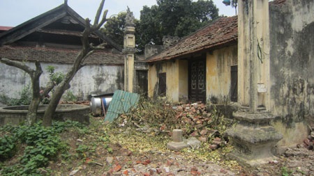 Nhiều hạng mục trong phần diện tích nhà bà Huyền bị phá hủy