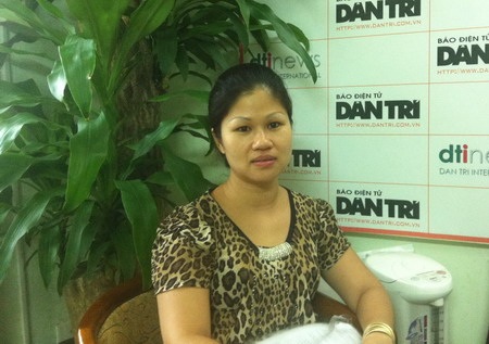Trường THPT dân lập Lê Thánh Tông trốn trách nhiệm vụ áp dụng “luật rừng” - 1 Những quyền lợi của bà Nhung vẫn chưa được giải quyết (Ảnh: Vũ Văn Tiến)
