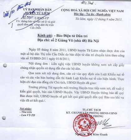 Hàng ngàn hộ dân vẫn phải "gặm nhấm" nỗi đau mang tên sổ đỏ - 2 Gần 1 năm sau văn bản hồi âm, UBND huyện Từ Liêm mới có báo cáo gửi TP. Hà Nội