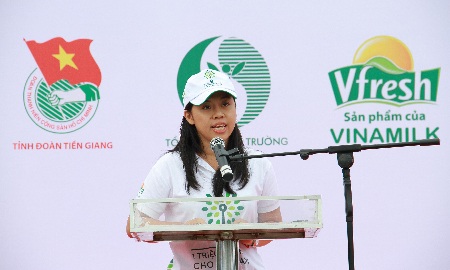 Bà Nguyễn Hữu Ngọc Trân, Quyền Giám đốc Điều hành Marketing Vinamilk