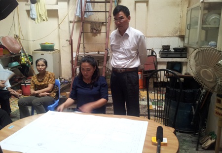 Hàng chục nhân khẩu đối mặt nguy cơ mất nhà ở phường Bách Khoa - 3 Ông Tiến và các hộ dân khẳng định sẵn sàng di dời nếu được bồi thường,