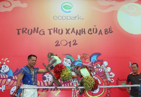 Náo nức trung thu Xanh Ecopark - 7 Chương trình xiếc được nhiều em nhỏ yêu thích
