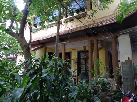 Chủ nhà vườn cổ 115 Hàng Bạc mòn mỏi chờ “hồi âm” của TP. Hà Nội - 4 Nhiều người dân bức xúc vì đơn khiếu nại về việc GPMB chưa được hồi âm