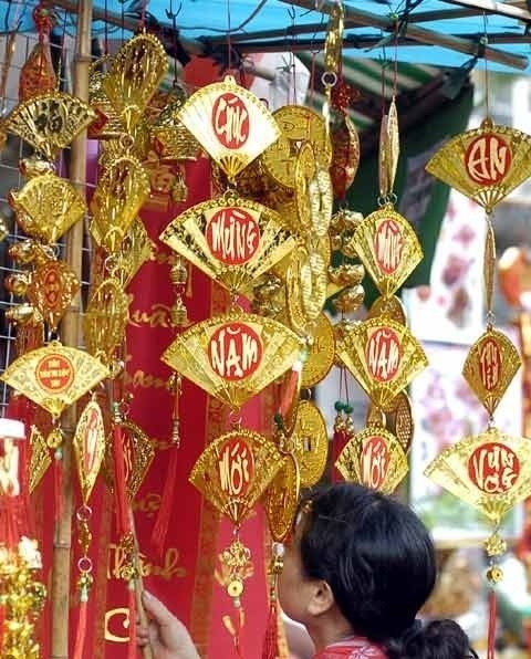 Ai cũng mong năm mới, nhiều may mắn và niềm vui sẽ đến.