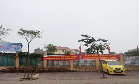 Lộ sáng hàng nghìn mét vuông đất công cho thuê với “giá bèo” giữa Thủ đô - 3 Người dân khẩn thiết đề nghị cơ quan chức năng vào cuộc kiểm tra