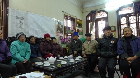 Hơn 30 gia đình “mất Tết” vì kế hoạch cưỡng chế mập mờ - 4 Hàng trăm nhân khẩu tổ 1, phường Đức Giang đang đối mặt nguy cơ mất Tết