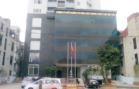 Hàng chục khách hàng "sập bẫy" tại dự án chung cư 28A Lê Trọng Tấn - 4 35 khách hàng vẫn sống vất vưởng dù tòa nhà đã đưa vào sử dụng 22/27 tầng