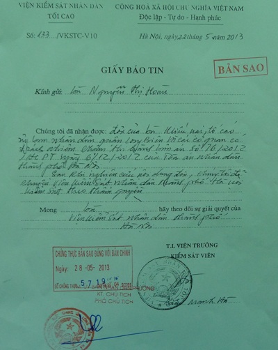 Quận Long Biên “bỏ quên” nghĩa vụ bồi thường công dân - 2 Bản án số 76/2012/HCPT ngày 6/12/2012 của TAND TP. Hà Nội đã có hiệu lực pháp luật 6 tháng