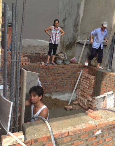 Bị đình chỉ xây dựng, công trình trái phép vẫn tồn tại ở quận Đống Đa - 3 Lãnh đạo UBND phường Ô Chợ Dừa tuyên bố sẽ xử lý nghiêm vi phạm