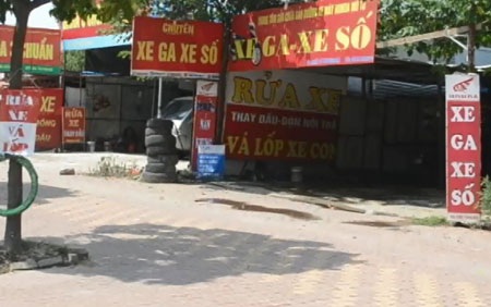 Bài 1: Hàng trăm hộ dân chiếm công viên Cầu Giấy làm nhà bất hợp pháp - 3 Nhiều hộ dân ngang nhiên xẻ thịt dự án để làm nhà ở