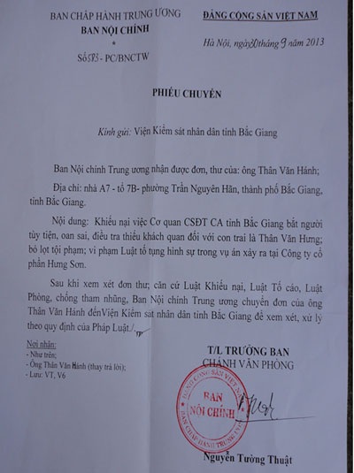 Công an tỉnh Bắc Giang “bỏ quên” đơn khiếu nại, tố cáo của công dân - 2 Thông báo chuyển đơn của Chánh Văn phòng Ban Nội chính Trung ương