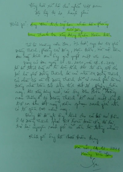 UBND phường Cửa Đông “ngó lơ” để sai phạm tồn tại nhiều năm - 3 Các hộ dân số nhà 14 Đường Thành đã gửi rất nhiều đơn ra UBND phường Cửa Đông