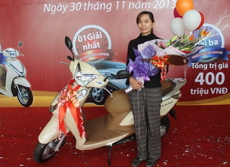 Khách hàng nhận bàn giao căn hộ được Nam Cường trao xe ôtô - 5 Chủ sở hữu giải Nhì