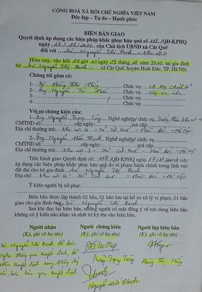 Công dân mong chờ bản án công tâm của Tòa án TP Hà Nội - 3 Biên bản lập ghi bà Oanh được thông qua Quyết định 118 dù bà Oanh không có nhà