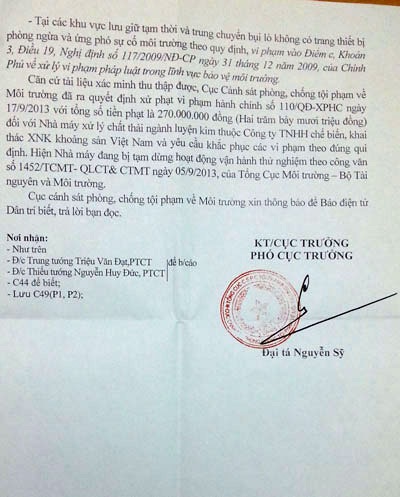 Công dân thêm bức xúc vì văn bản trả lời của Sở TN&MT Hải Dương - 4 Những túi chất thải bụi lò luyện kim bị bục, vỡ nhiều tháng tại Cảng Phú Thái