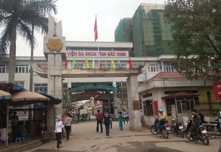 Giám đốc BVĐK tỉnh Bắc Ninh bị tố vi phạm hàng loạt các quy định