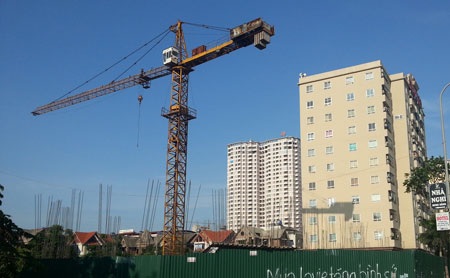 Đình chỉ thi công vô thời hạn tòa cao ốc không giấy phép ở phường Dịch Vọng - 1 Công trình N04B1 bị đình chỉ thi công toàn diện vô thời hạn