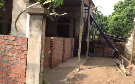 Huyện Mê Linh lên phương án phá dỡ công trình xâm hại nhà cựu Công an - 2 Công trình vi phạm tồn tại từ ngày 24/7/2014 chưa được xử lý dứt điểm