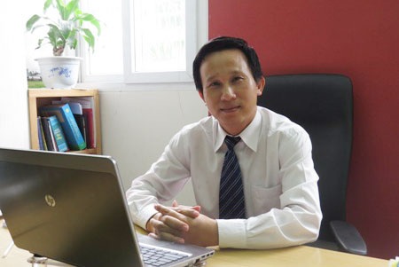 “Công an tỉnh Nam Định cần làm rõ dấu hiệu tiêu cực trong vụ tai nạn thảm khốc” - 2 Luật sư Hoàng Văn Hướng - Trưởng văn phòng Luật sư Hoàng Hưng