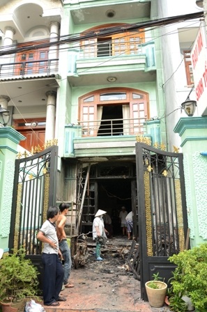 Hiện trường vụ cháy khiến 6 người nhập viện