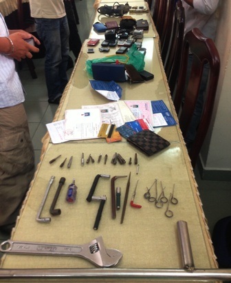 Tang vật công an thu giữ sau khi bắt 3 nghi can trộm cắp chóng trả lực lượng chức năng