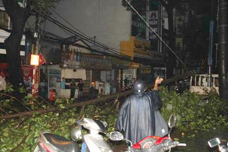 Giao thông kẹt cứng