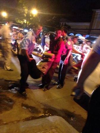 Bịa đặt thông tin “chặt tay cướp điện thoại” trên facebook để... “câu like” - 1 Hình ảnh được đăng