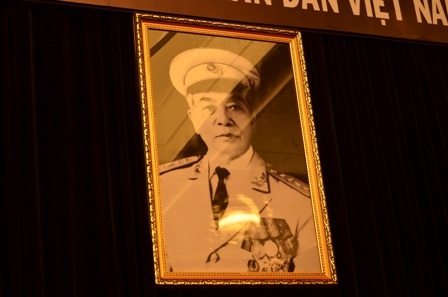 Di ảnh Đại tướng Võ Nguyên Giáp tại Hội trường Thống Nhất