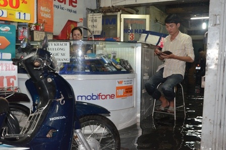 Nước tràn hết vào nhà