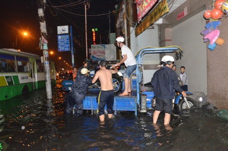 Dịch vụ chùi bugi, trung chuyển xe hốt bạc