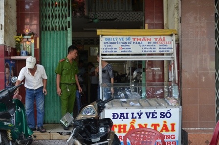 Công an có mặt để khám nghiệm hiện trường