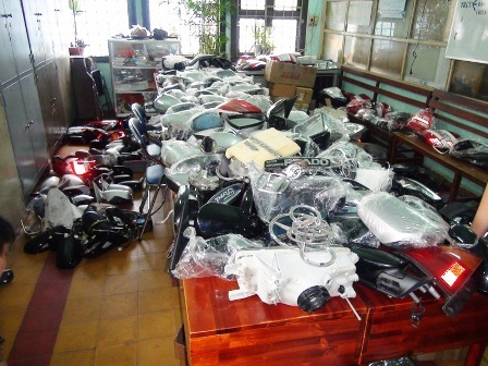 Tang vật của băng nhóm 