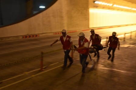 Nạn nhân đầu tiên được đưa ra