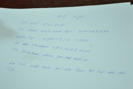 Tờ giấy đề nghị chuyển trả tiền lại cho các nhà hảo tâm của anh Hậu